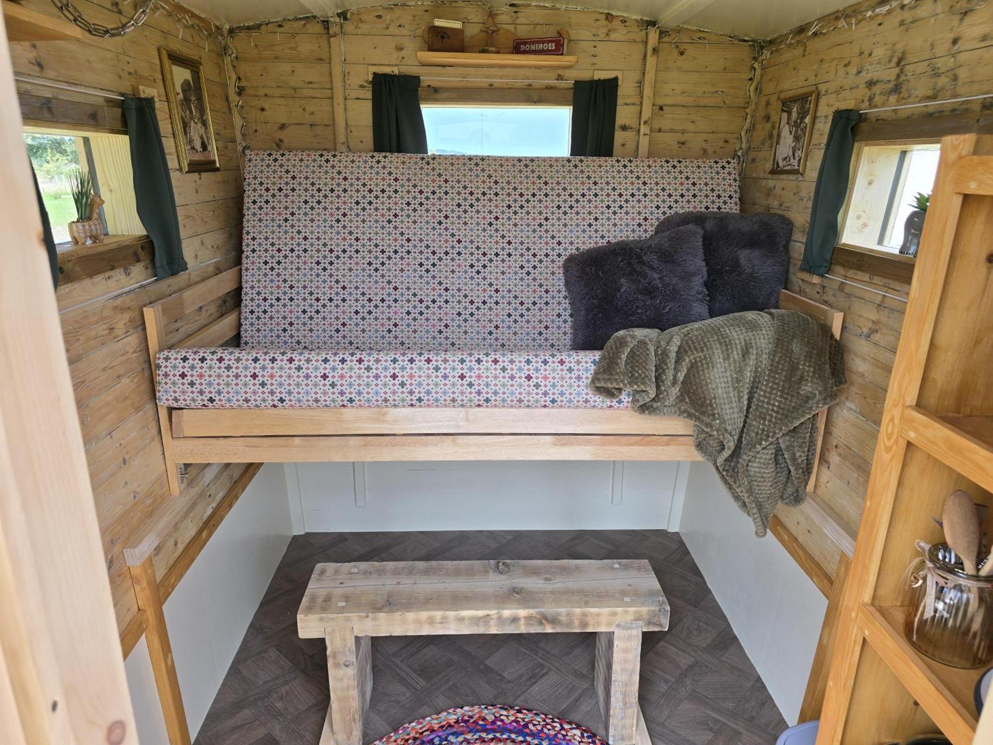 Restored Circus Wagon Saltburn-by-the-Sea Extérieur photo